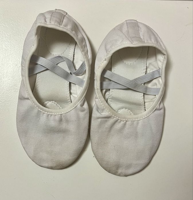 Biał baletki baleriny 21 cm.