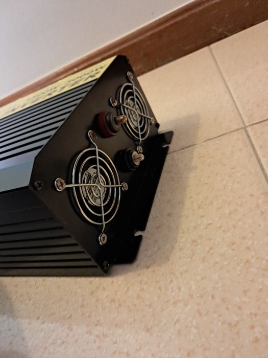 Transformador 24V DC --> 220-240V AC