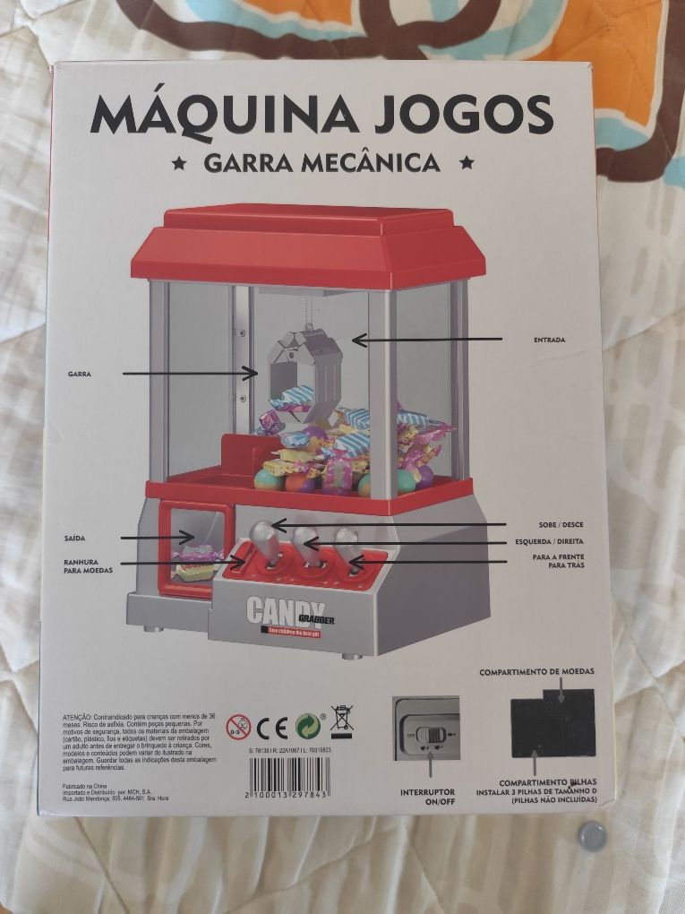 Máquina - Garra Mecânica