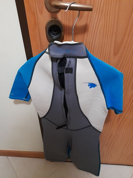 fato de mergulho para criança