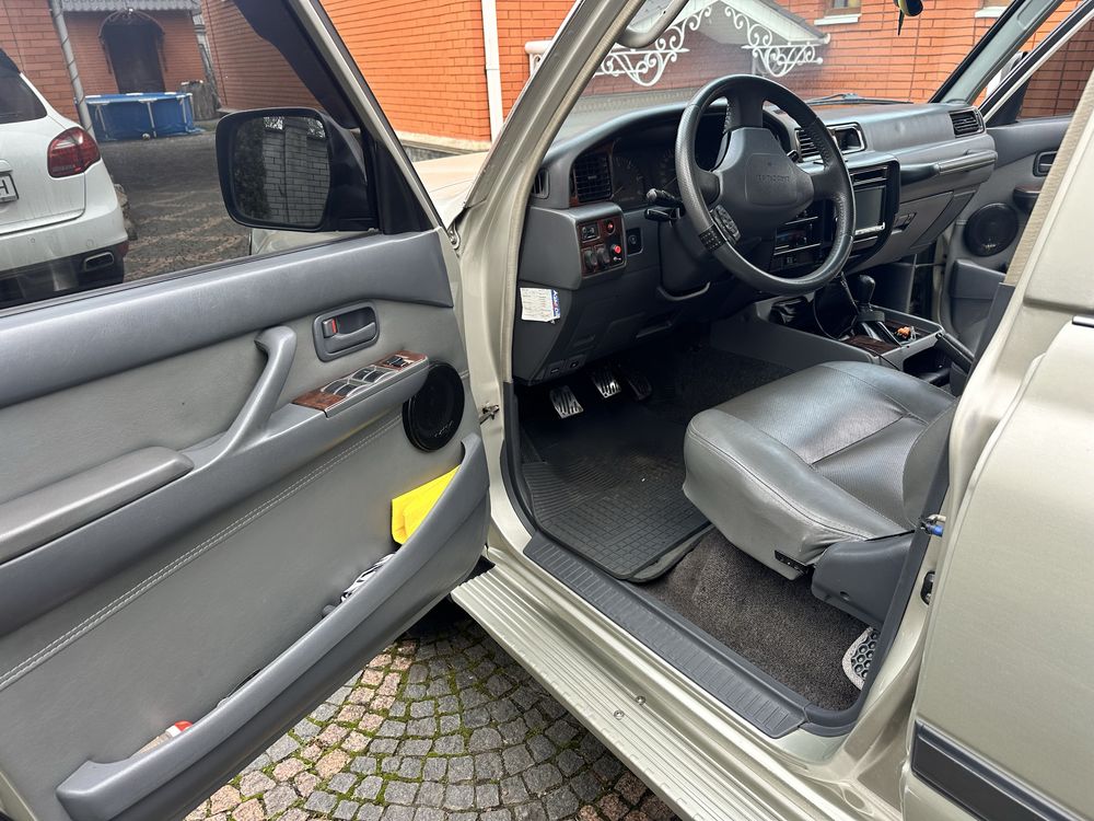 Toyota Land Cruiser 80