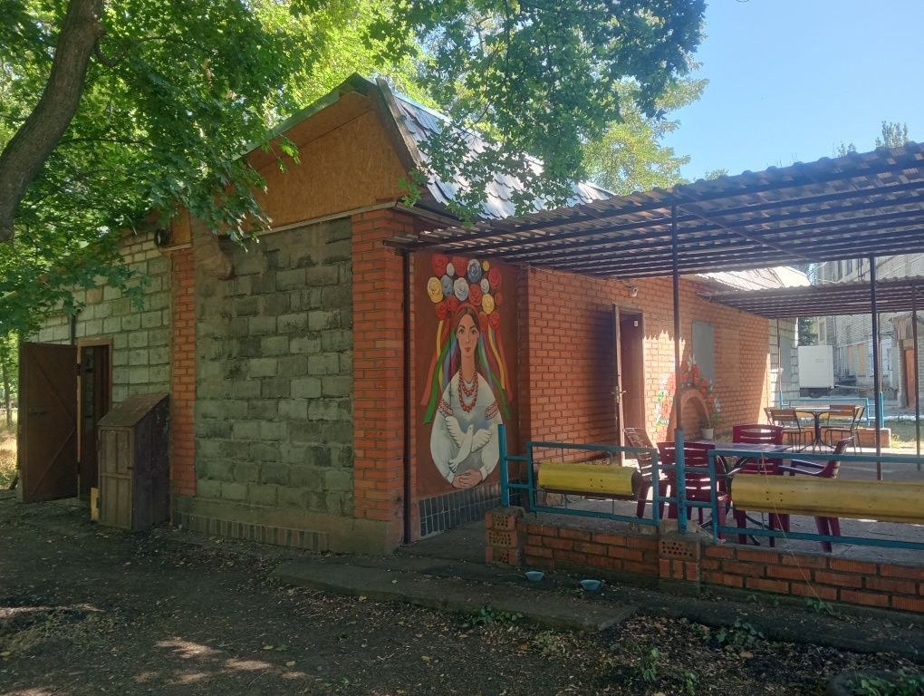 Продається кафе " Україночка"-готовий бізнес у м.Зеленодольск
