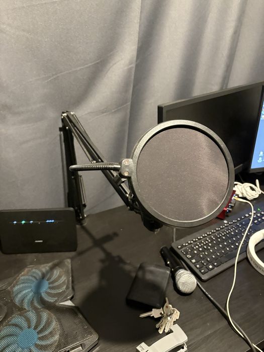 Microfone USB + braço + Pop Filter