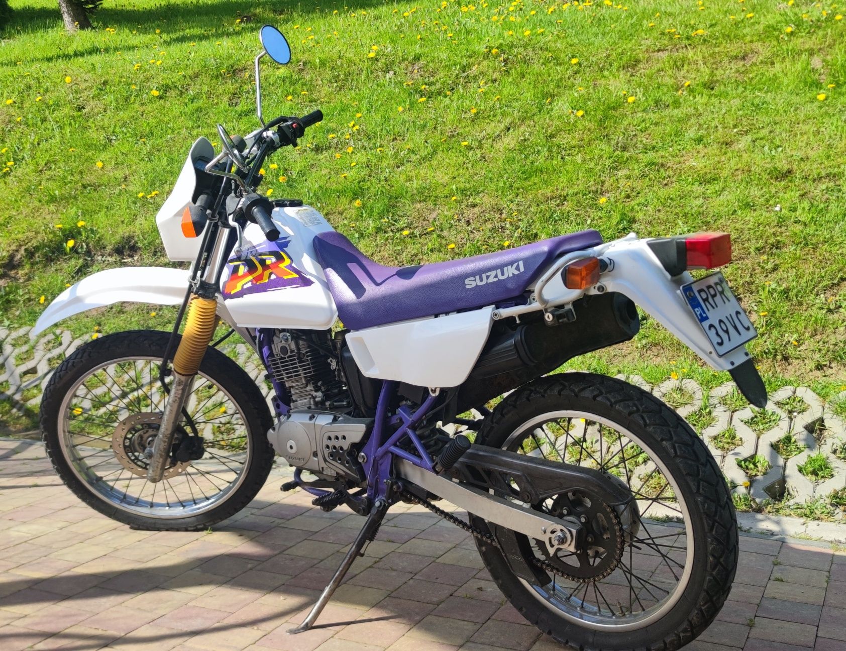 Sprzedam Suzuki dr 125 ka.  b