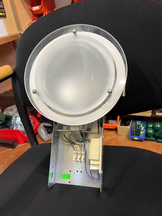 Lampa podwieszana sufit