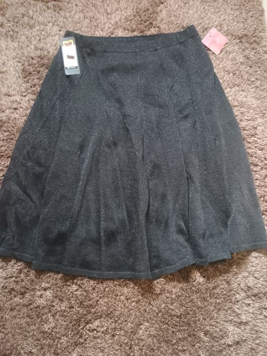 Spódnica że srebrną nitką