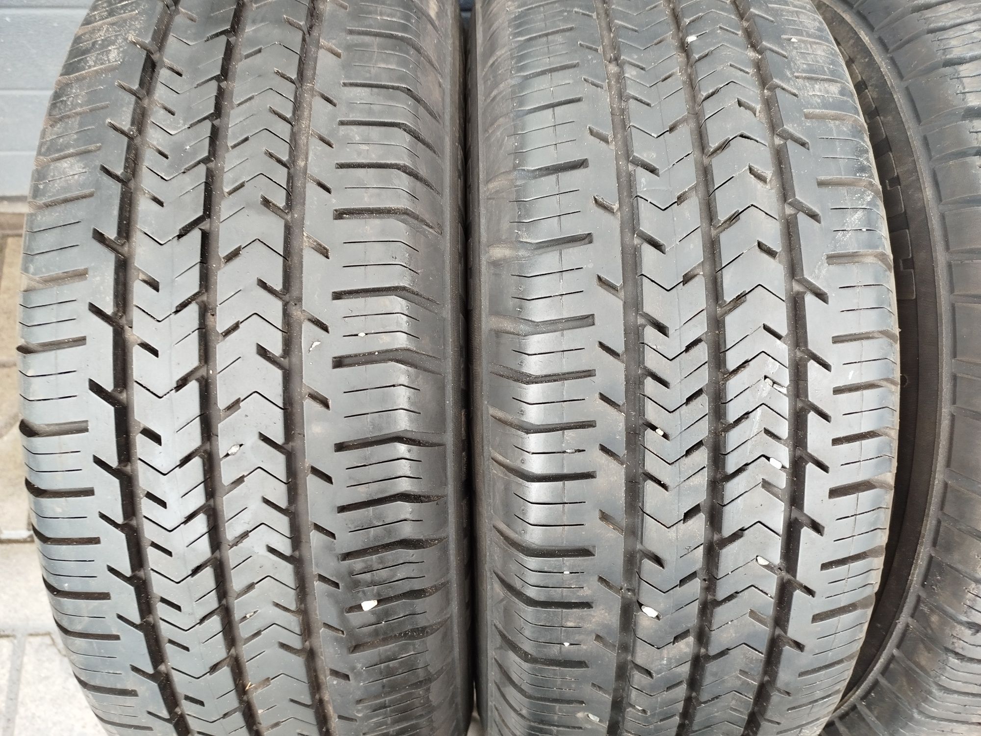 Opony letnie Michelin 215/65R16C