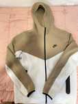 Casaco nike tech fleece bege e branco (Unissex)