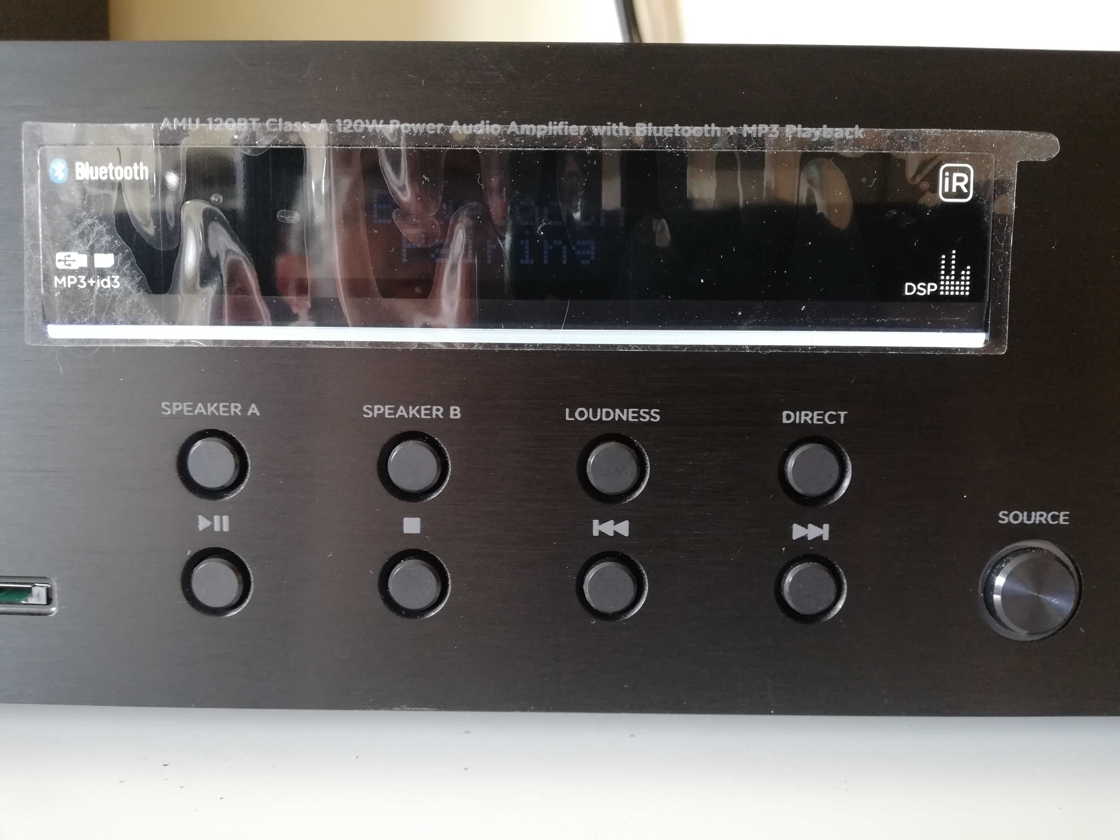 Amplificador Aiwa AMU 120BT semi-novo com garantia - OPORTUNIDADE