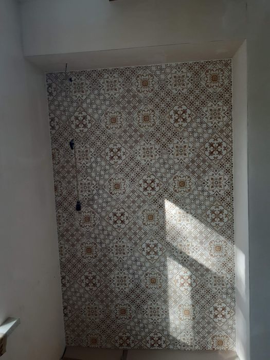 Плиточник!Укладання плитки !