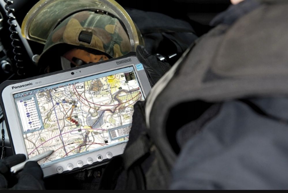 Pancerny tablet panasonic