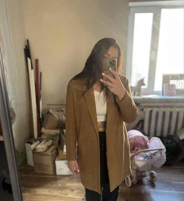 Жіноче пальто осінь