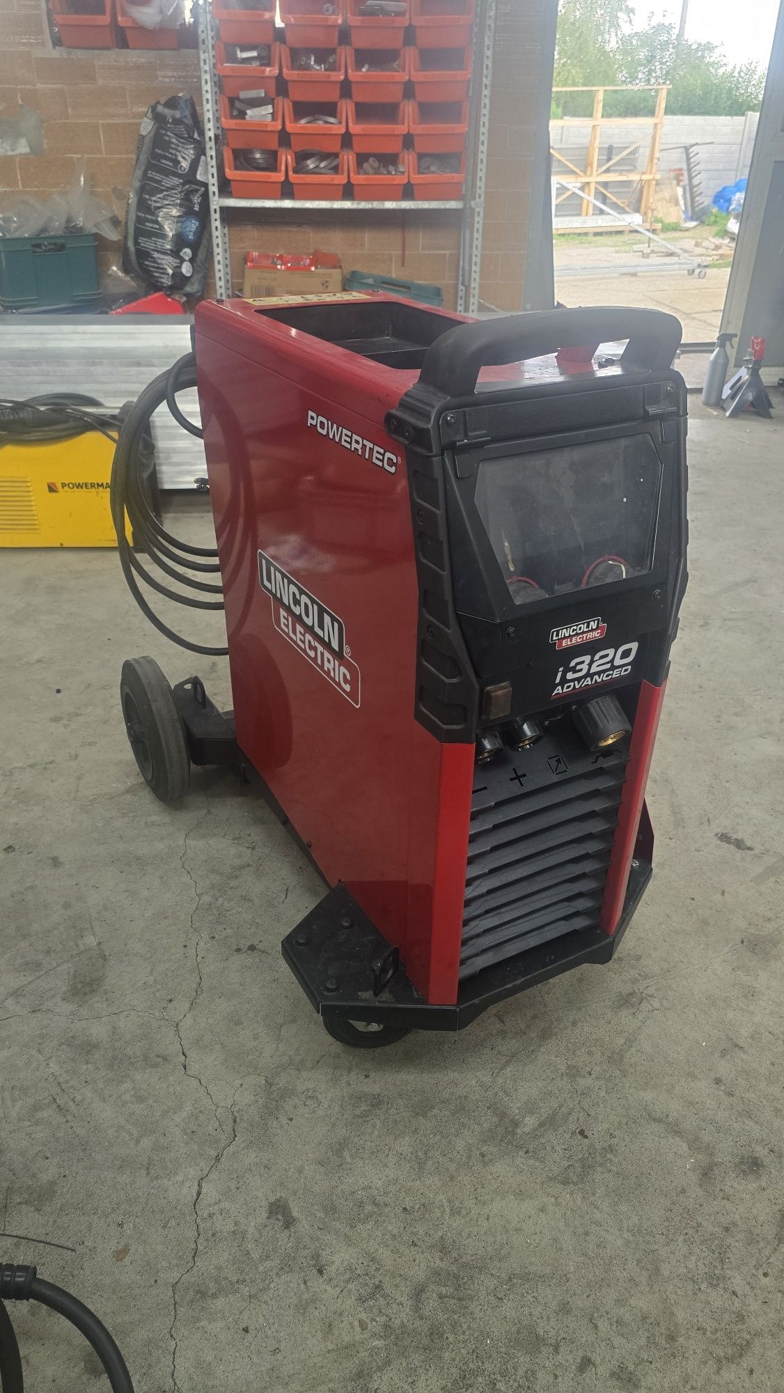 Spawarka migomat Lincoln i320C Advanced synergia