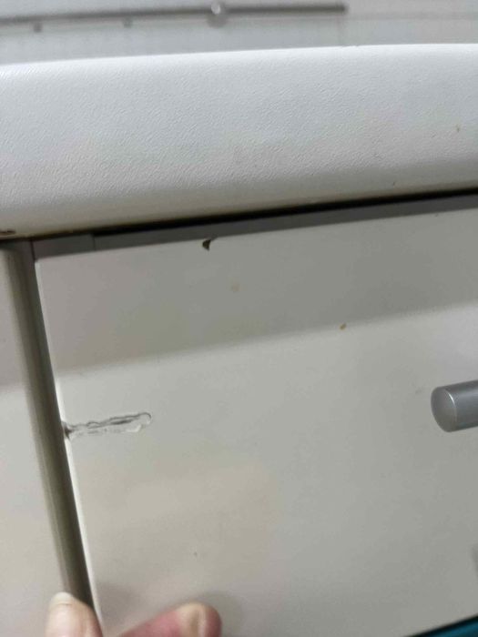 Nowoczesne meble kuchenne z piekarnikiem i plyta gazowa