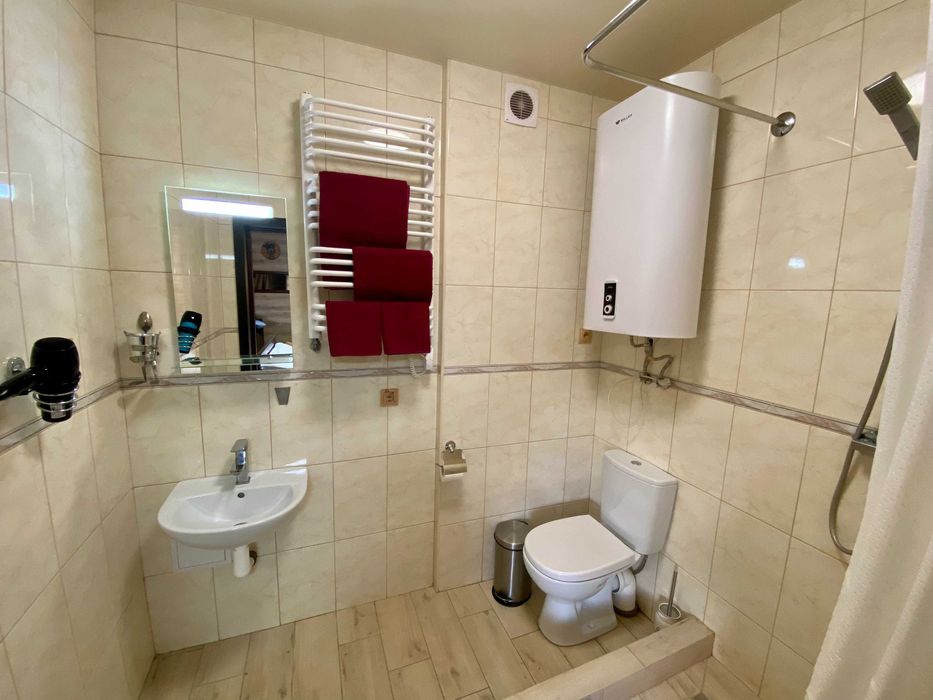 Готель Довбуш в Яремче, сніданок включено