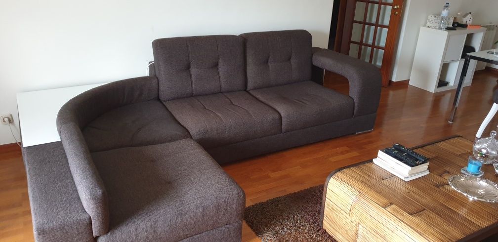 Sofá Castanho com chaise longue