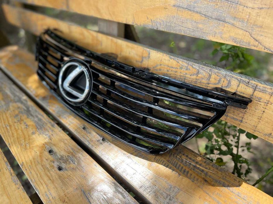 Решітка радіатора LEXUS GS 300 2007-2011 Рестайлінг