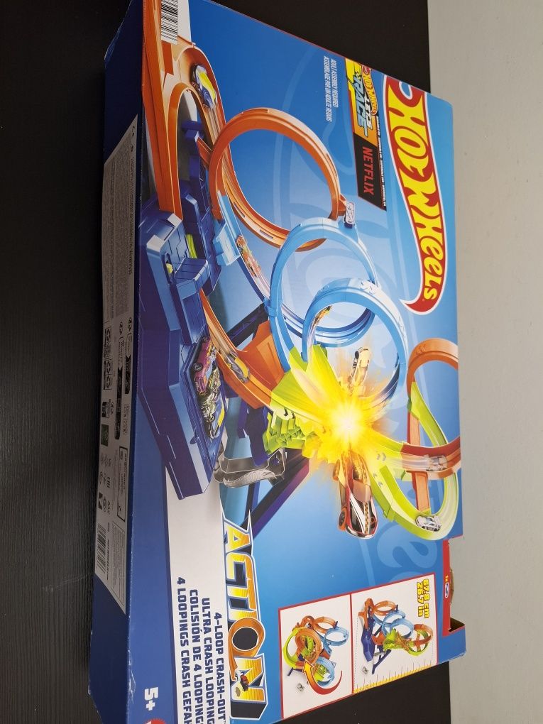 Pista Hotwheels 4-Loops Crashout