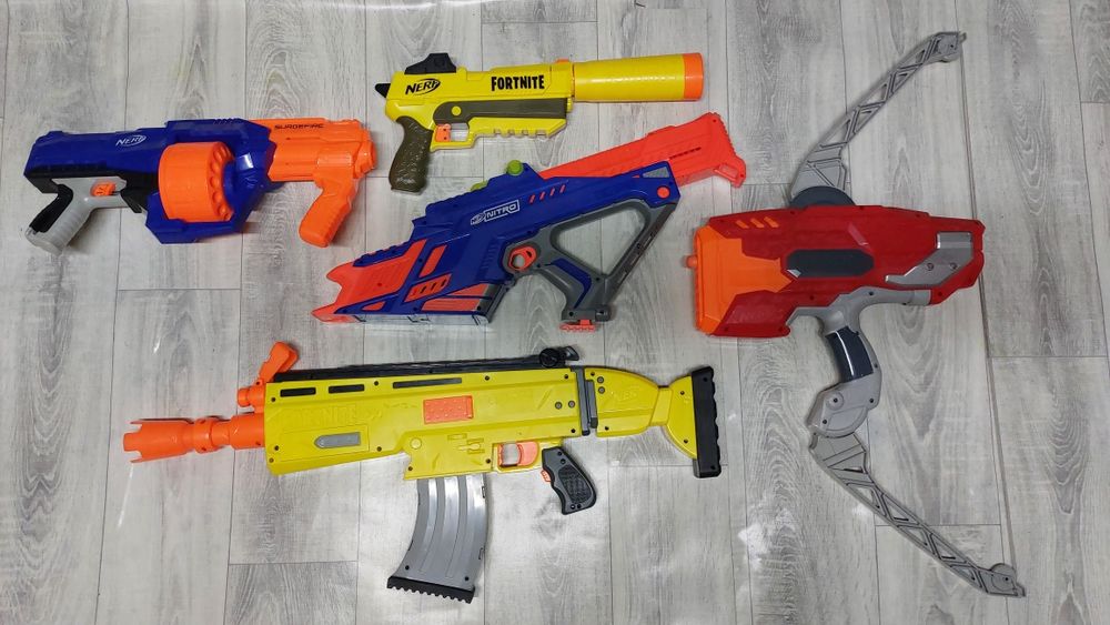 NERF pistolety, wyrzutnie rakietowe, zestwa wyrzutni NERF