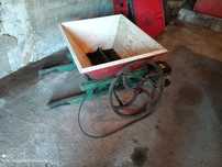 Triturador de uva eléctrico