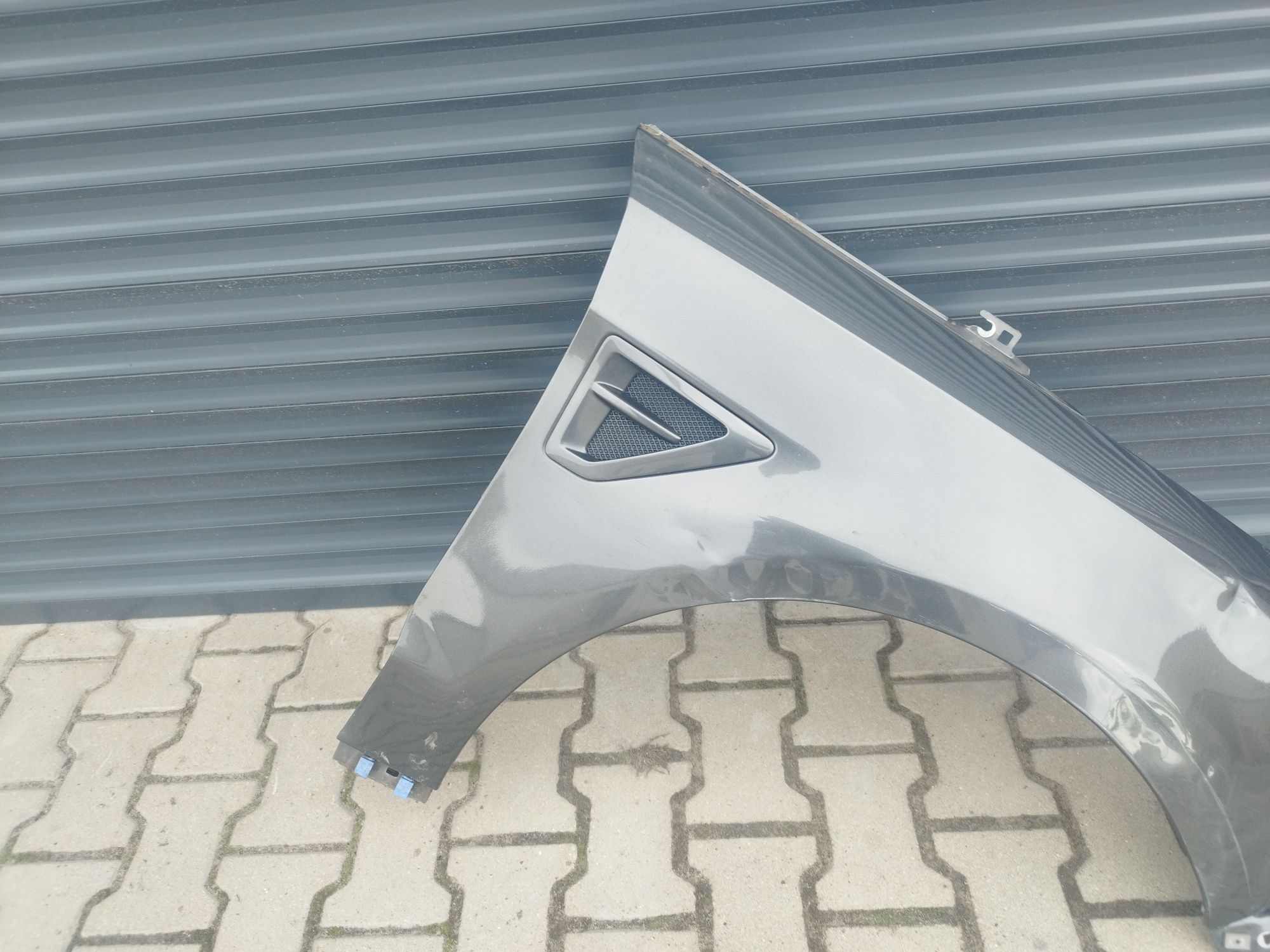 Błotnik prawy przód Ford  S max mk2
