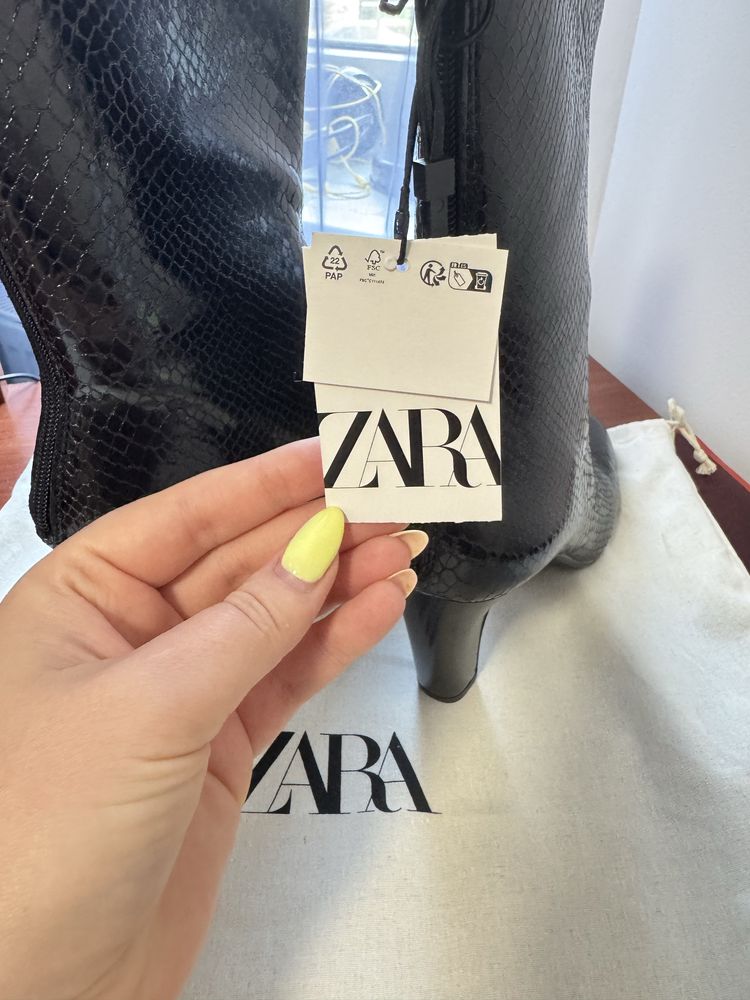 Сапоги осінні zara