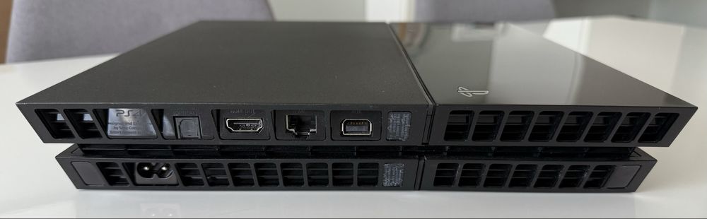 Konsola PlayStation 4 kontroler DualShock 4 V2