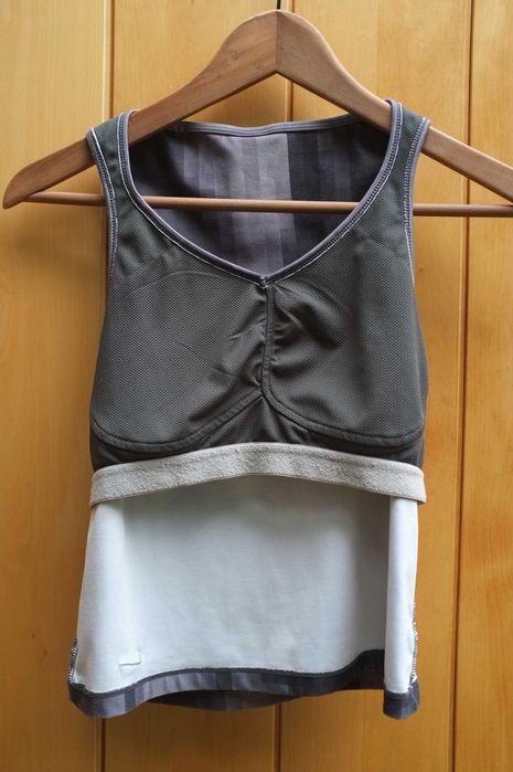 damska koszulka tenisowa biegowa Nike Dri-Fit bokserka tank top