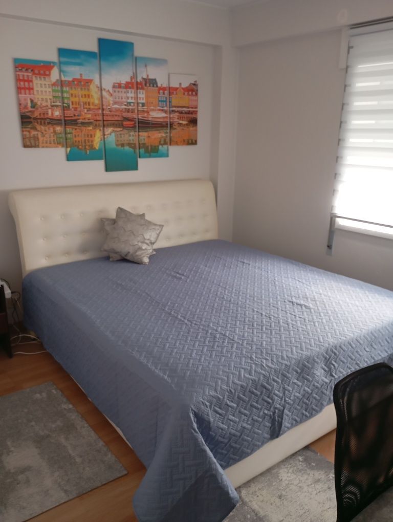 350€  - Apenas a meninas ou senhoras - Cidade do Porto