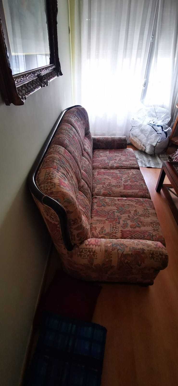 Sofá Tecido 3 Lugares NEGOCIÁVEL