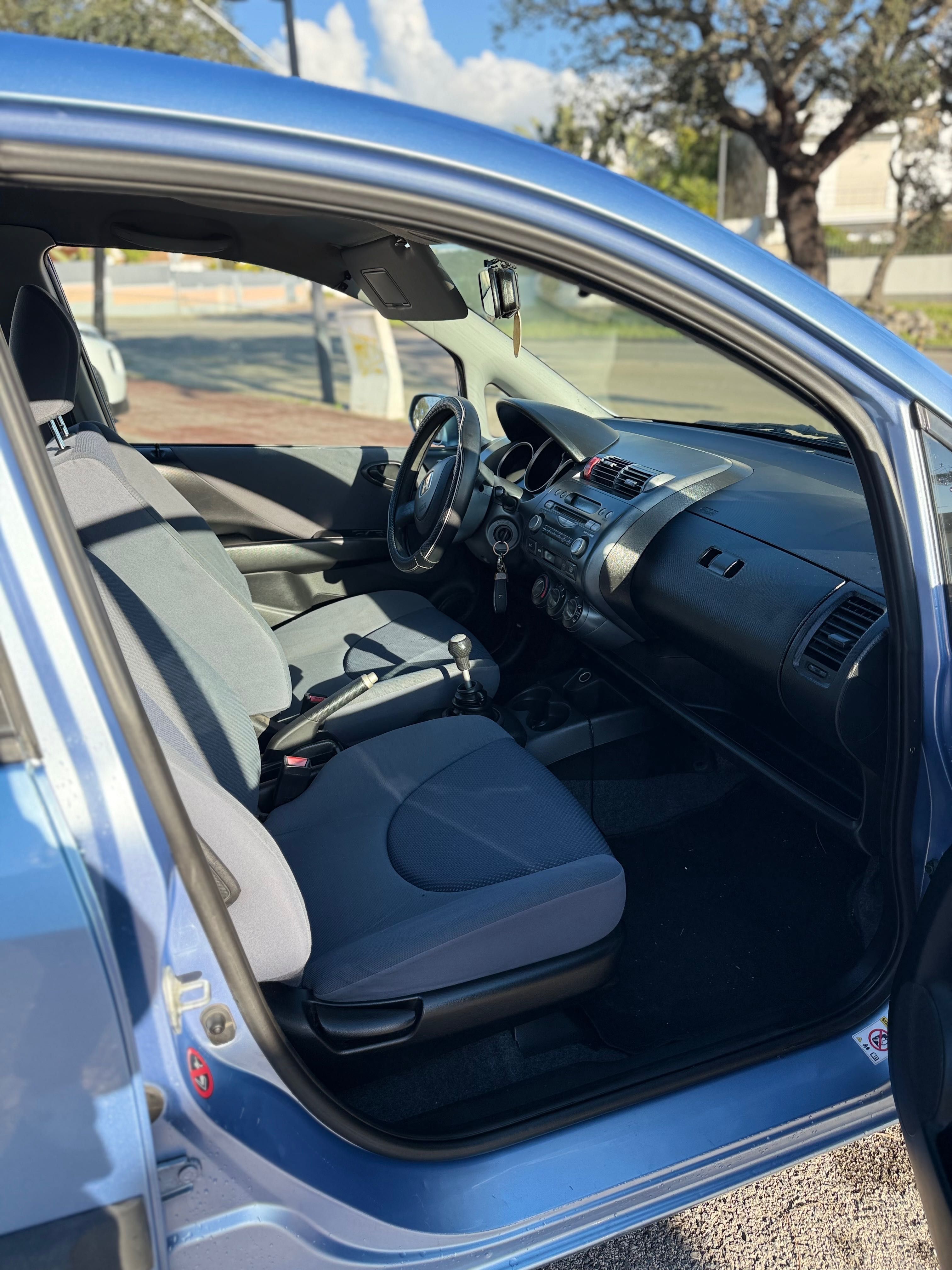 Honda Jazz  2003  1.2