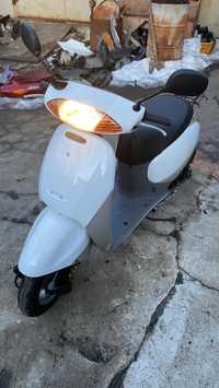 Honda 343551566268dio скутера розмитнені без пробігу в Україні Доставк
