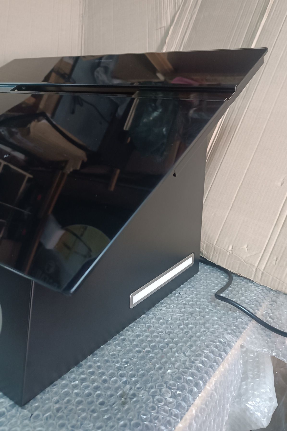 Витяжка Klarstein Alina F 60, чорна