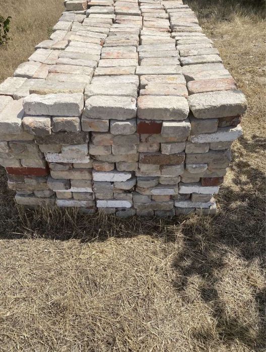 Продам кирпич белый , красный, огнеупорный