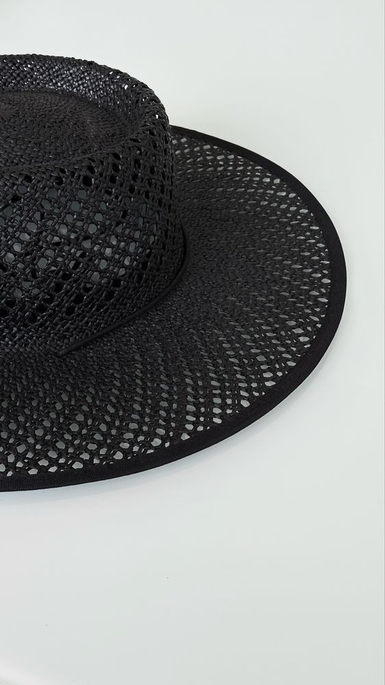 Pleciony kapelusz słomiany Sandro z rafii wikliny fedora canotier hat