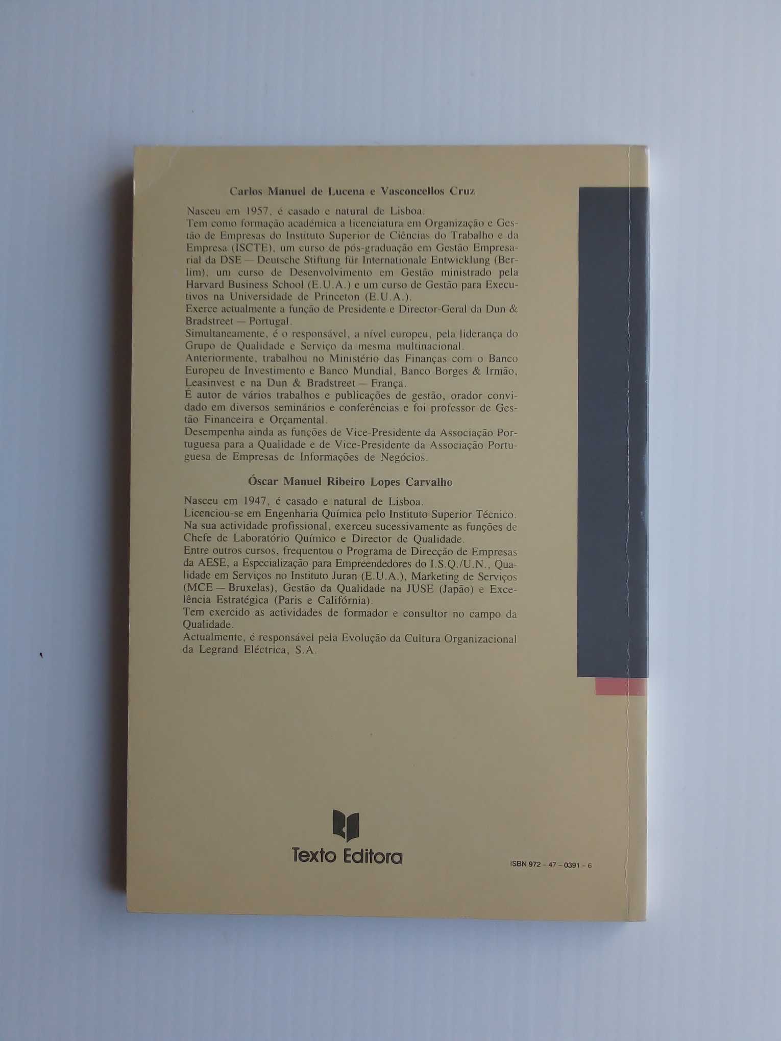 Livro "Qualidade - uma filosofia de gestão", de Carlos V. Cruz e Óscar