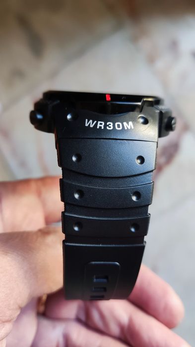 Relógio eletrônico NOVO