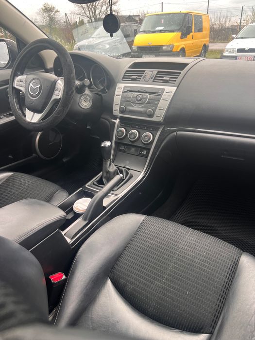 Мазда 6 продається