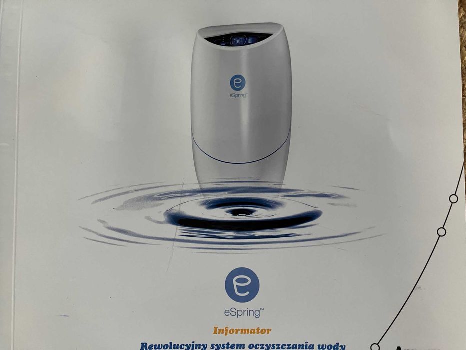 System oczyszczania wody eSpring™ z kranikiem