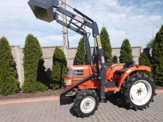 Kubota GT 3 4x4 wspomaganie mini traktor ładowacz TUR
