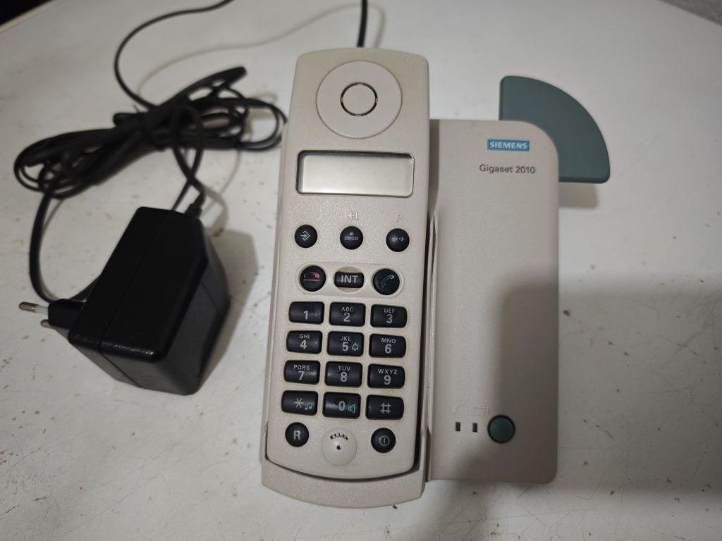 Telefone portátil Siemens Gigaset 2010