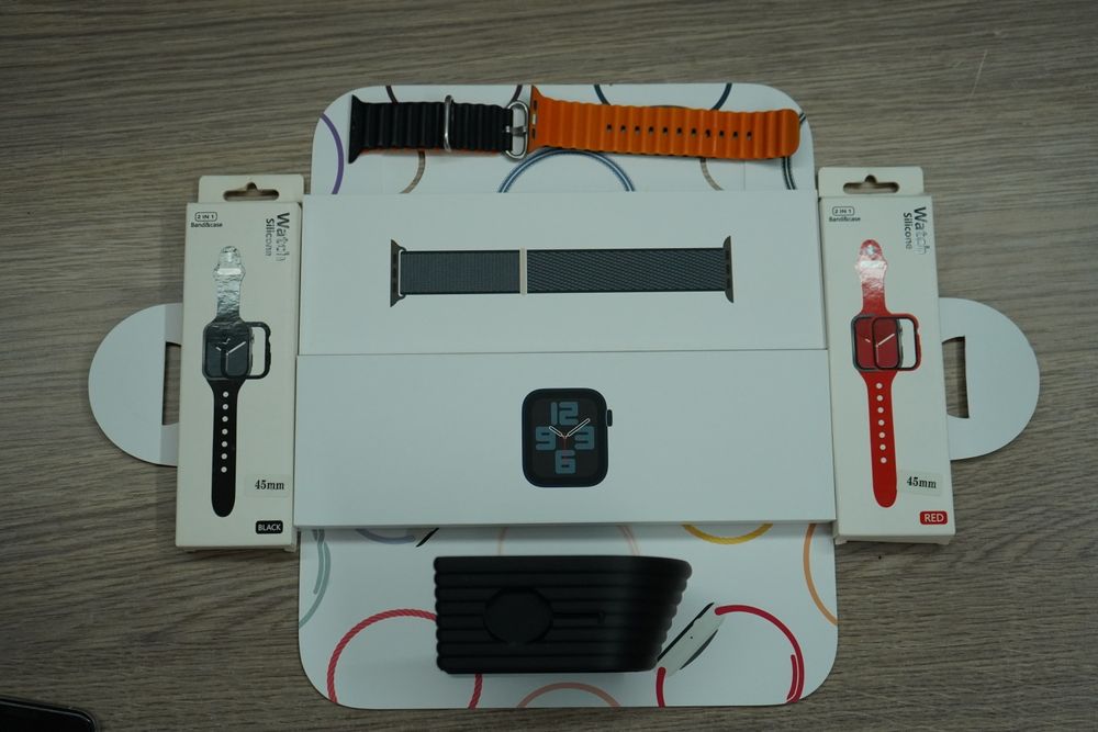 Apple watch se 2 44мм 32gb, gps, lte, + 3 доп. Ремішки та підставка