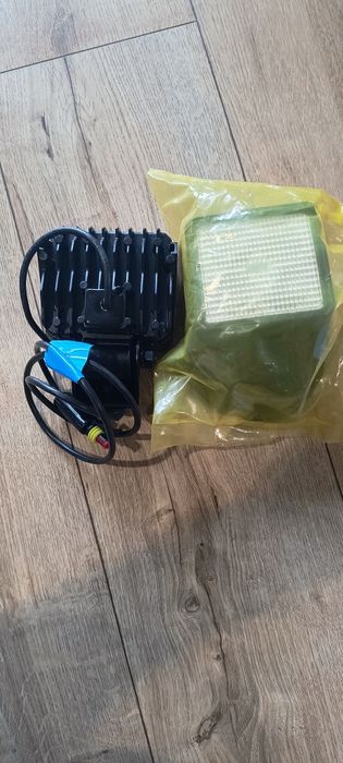 Halogeny hella 10.5-32V 17W