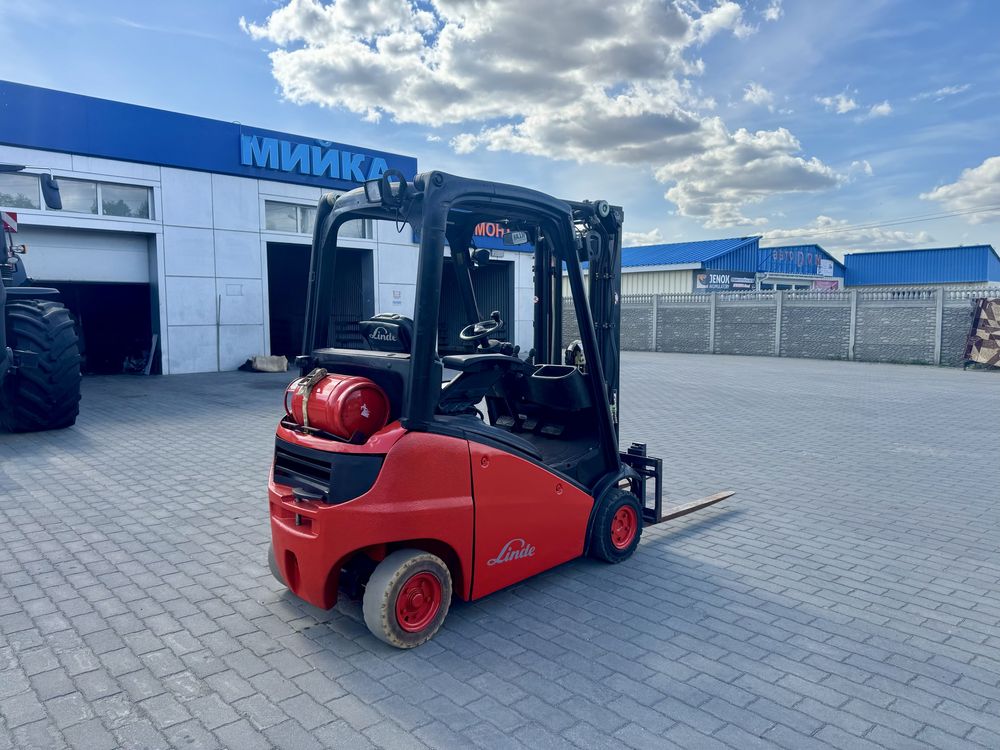 Навантажувач Linde H16-T погрузчик