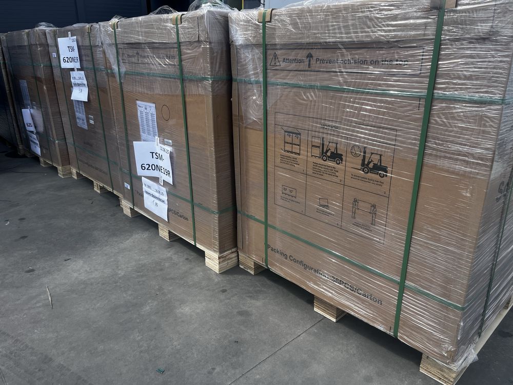 Trina Solar 620W,