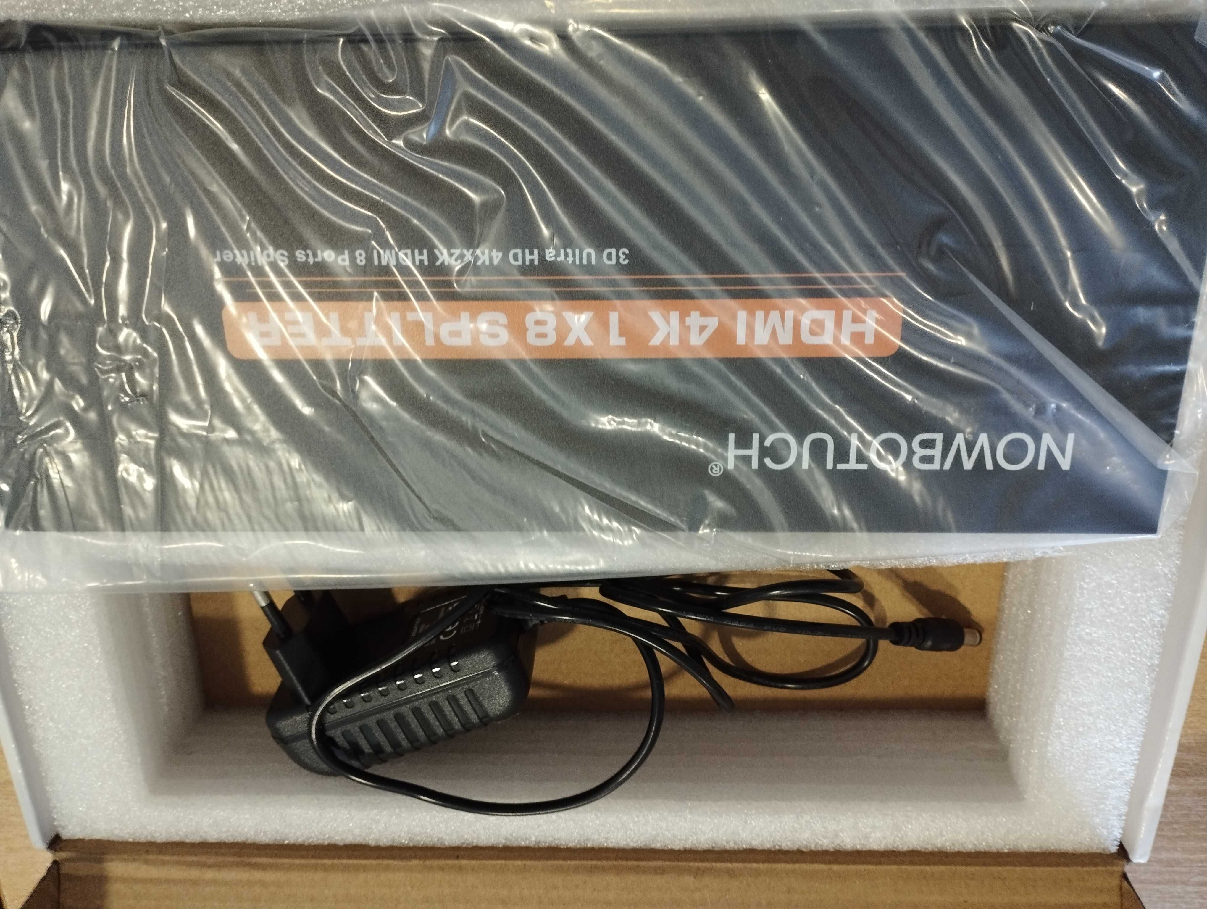 NOWBOTUCH Rozdzielacz 1 x 8 HDMI Splitter