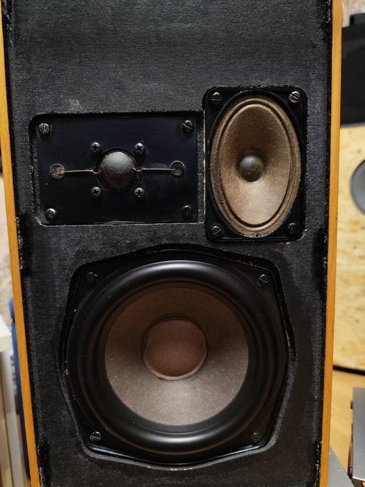 WHD-2000S справжній вінтаж ціна 4500 грн/пара