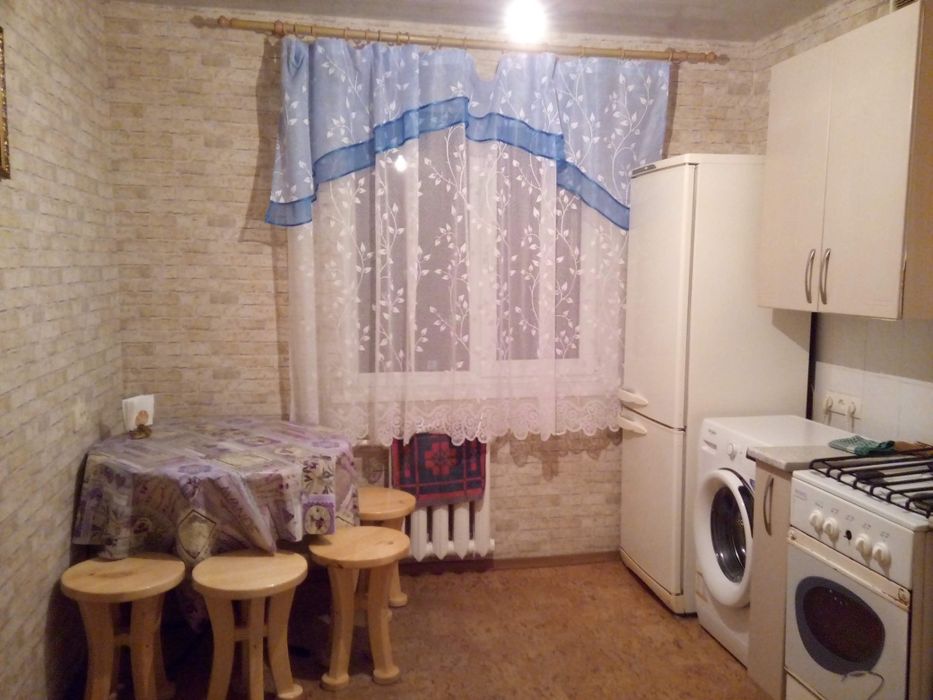 Сдам в аренду посуточно квартиру ,р-н ДК Металлургов.
