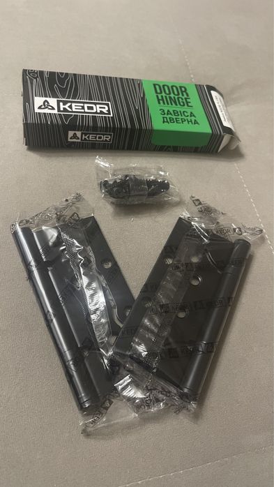 Дверна петля, завіса чорна