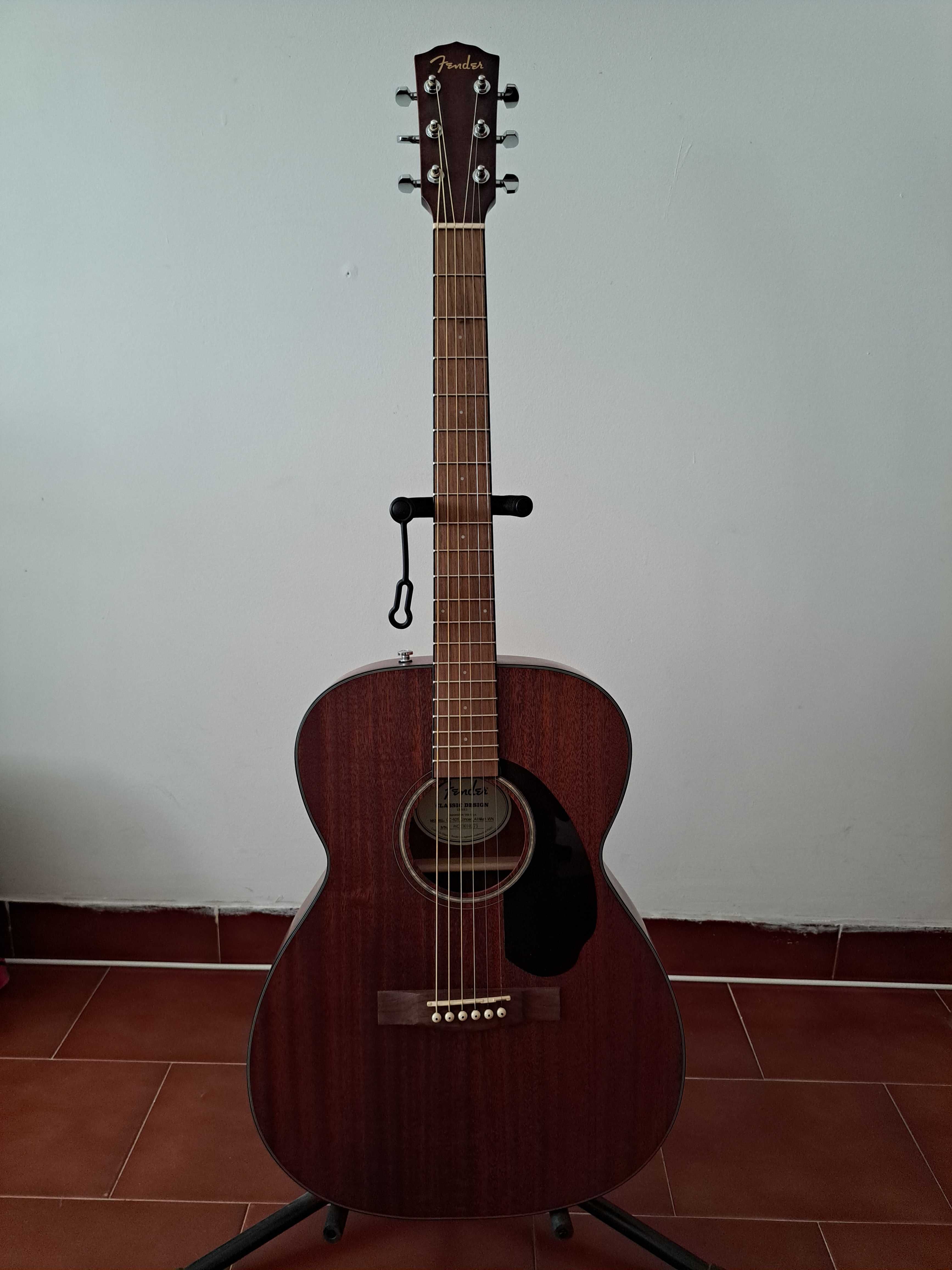 Guitarra acústica Fender modelo CC 60-S